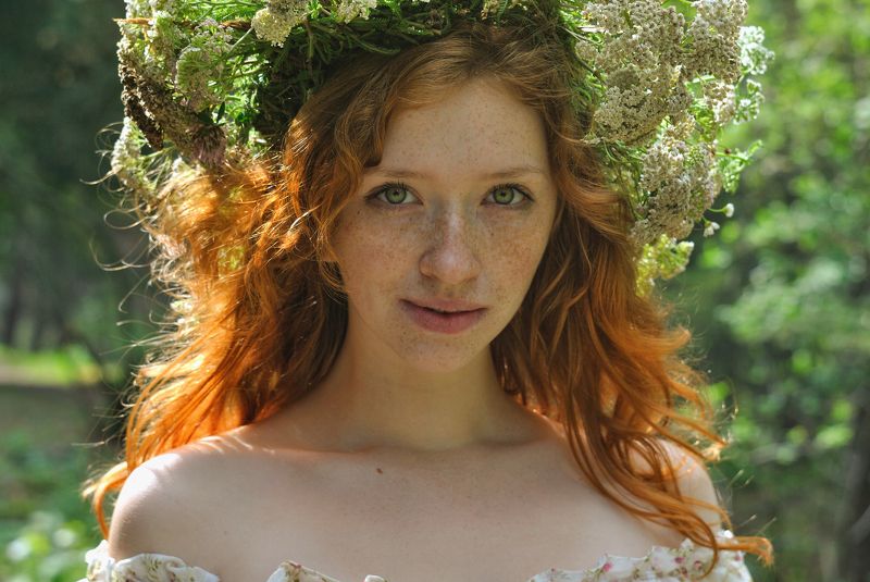 девушка, портрет, лес, венок, рыжая, girl, natural, portrait, beauty, ginger, red, flowes Лесная Деваphoto preview
