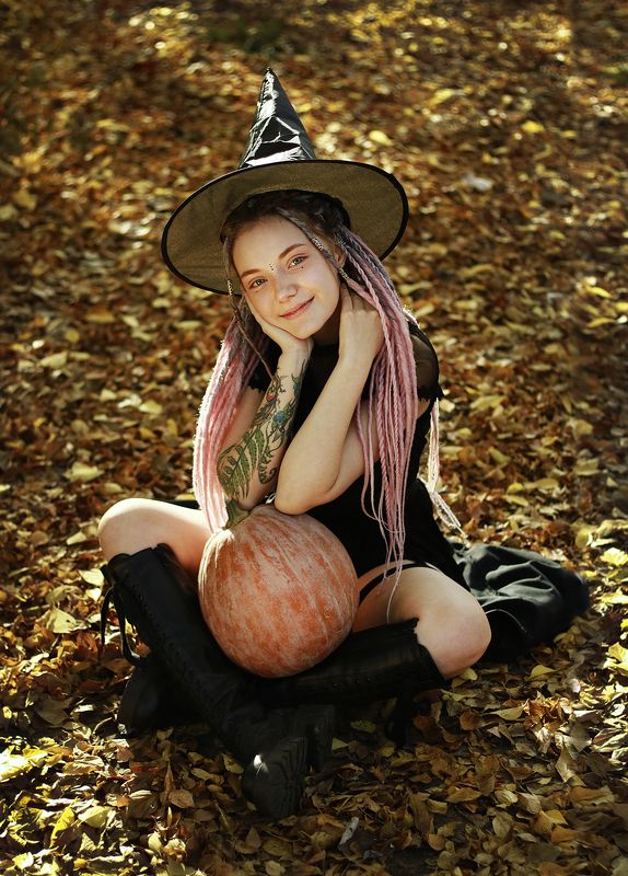 girl, model, witch, halloween, fineart, aesthetic, portrait, photography, портрет, фотография, ведьма Little witchphoto preview