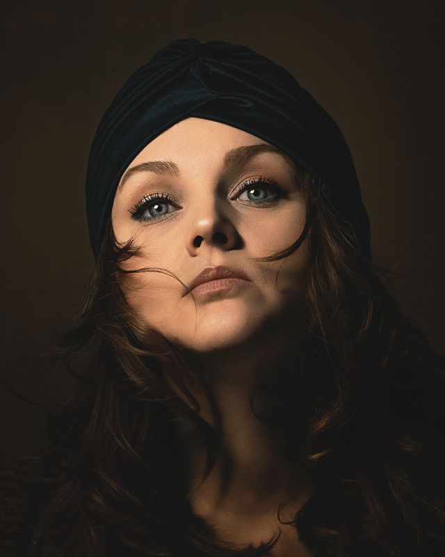 Она..photo preview