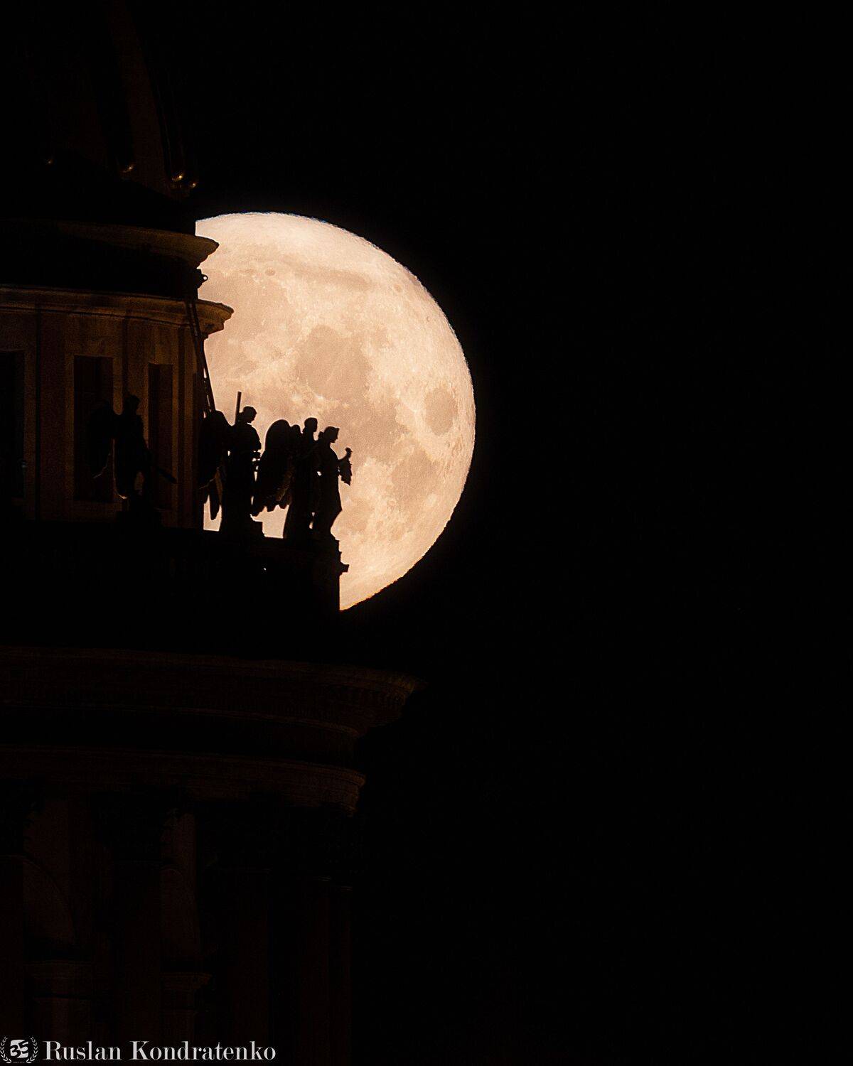 санкт-петербург, луна, полнолуние, восход луны, прострел, заход луны, Кондратенко Руслан