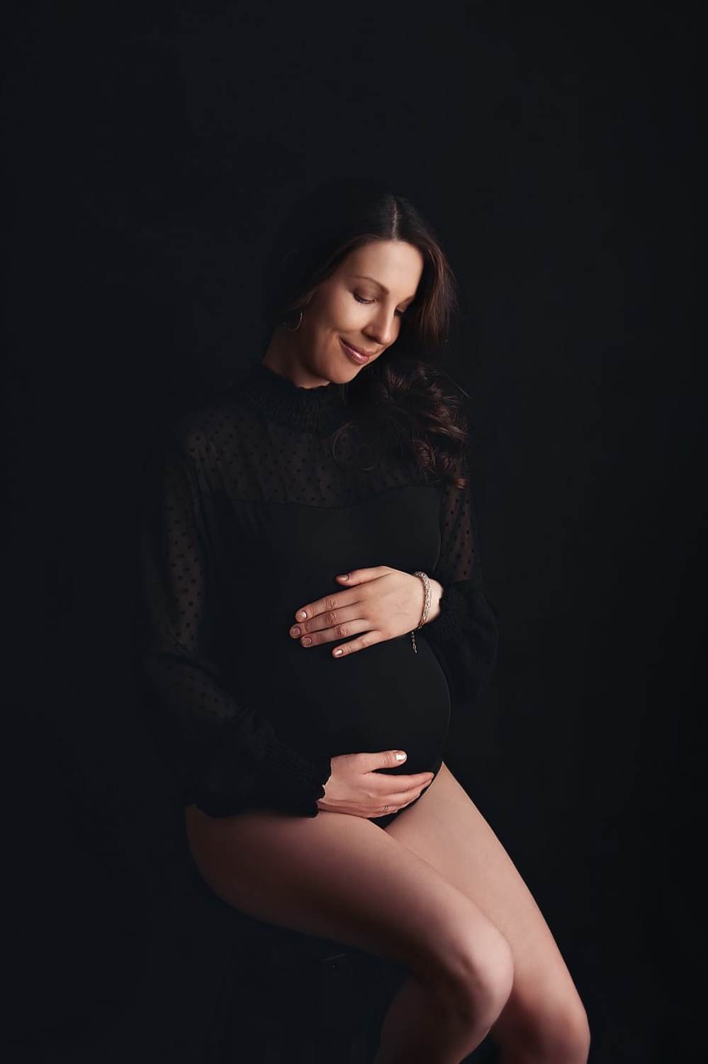 Автор: Ману Фалько mom and baby, mom, pregnancy, mother, maternity, love, family, pregnancyphoto, familyphoto, материнство, мама, мама и малыш, мать и дитя, любовь, портрет, студийный портрет, семейный портрет, беременность, будущая мама, в ожидании, Ману Фалько