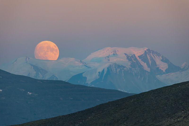 луна, горы, алтай, кийтын Восход Луныphoto preview
