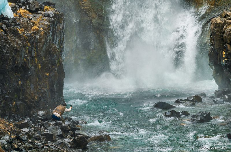 наледи, натёчный лёд, плато путораны, водопад, река, уксикта, яктали, владимир коваль Про масштабыphoto preview