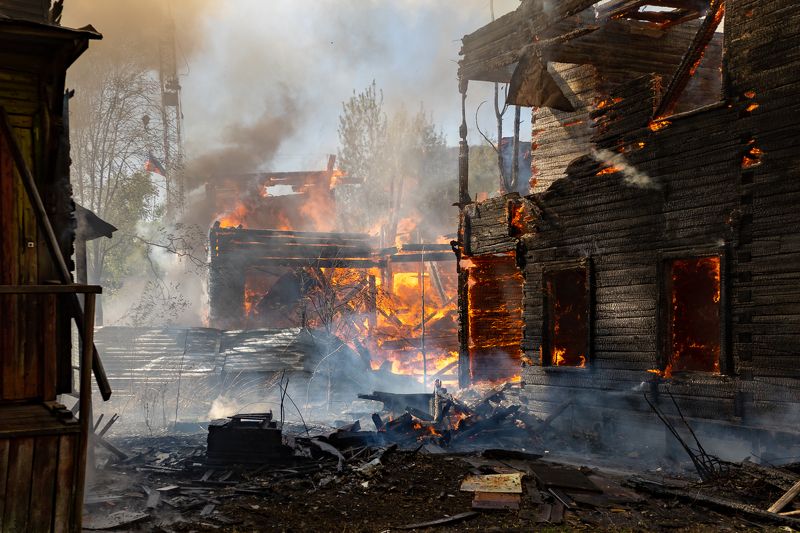 огонь, пожарные, emergency, help, save, мчс, fire, firefighter, rescue, rescuers, спасатели, дым, работа, brave photo preview