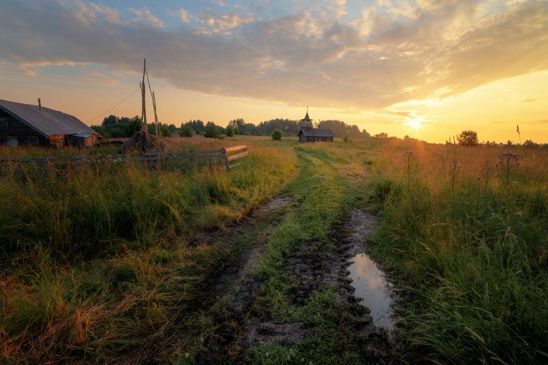 Утро в деревнеphoto preview