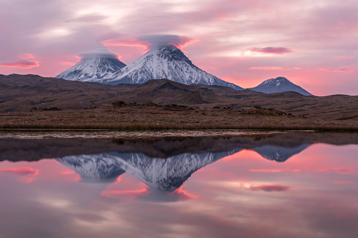 камчатка, вулкан, пейзаж, природа, россия, дальний восток, тундра, панорама, озеро, отражение, рассвет, kamchatka, volcano, landscape, nature, russia, far east, tundra, panorama, lake, reflection, dawn, Алексей Королёв