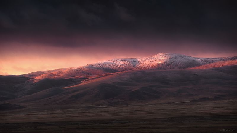 алтай, горы, чуйская степь, холмы, мягкий свет, склоны, закат, снег Воспоминание об одном закатеphoto preview