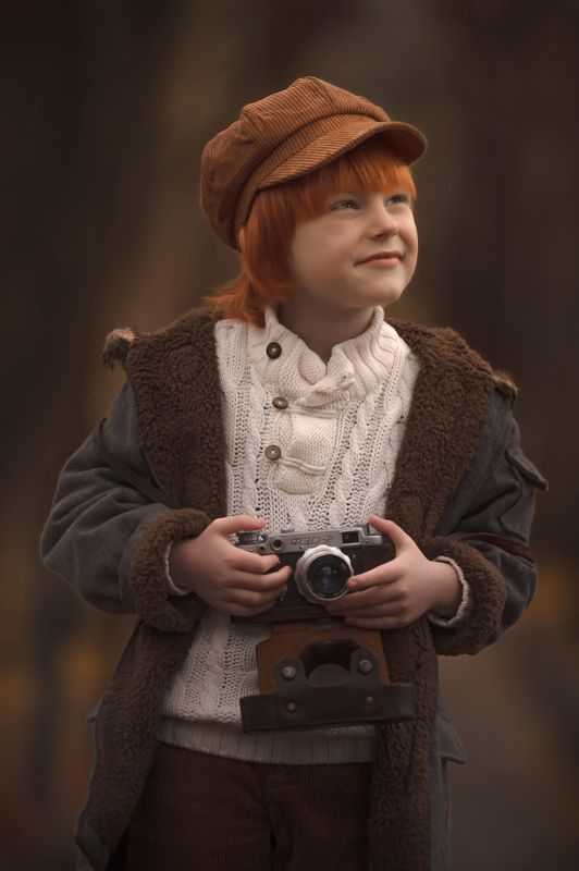 мальчик, осень, дети, парк, игрушка, мишка, чемодан, рыжие Артемphoto preview