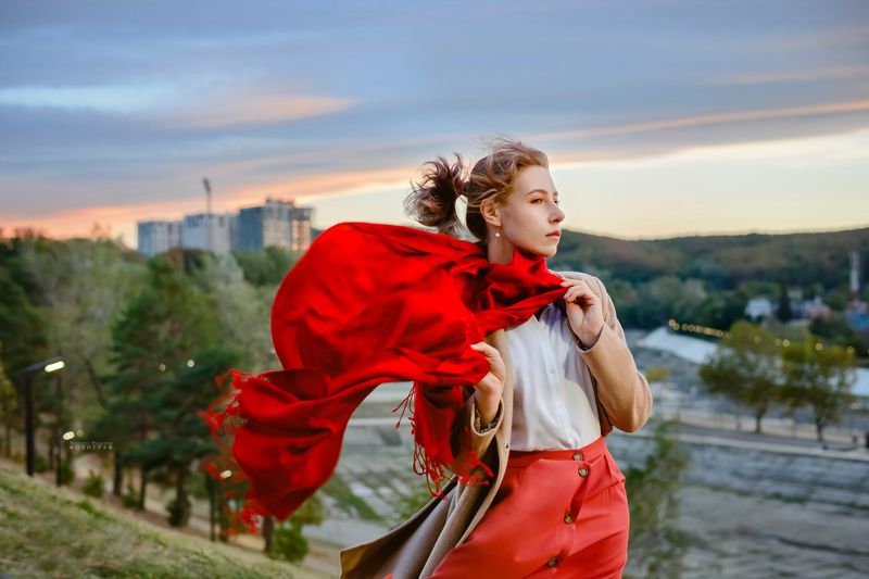 жанр, портрет, девушка, осень, ветер Осенний ветерphoto preview