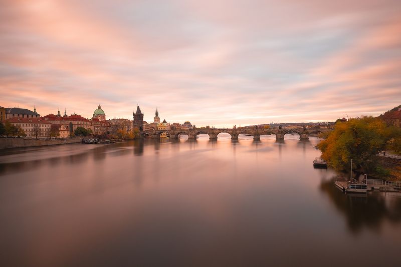 Dawn in Praguephoto preview