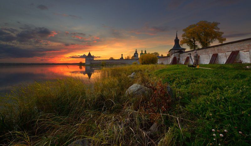 Закат в Кириллове фото превью