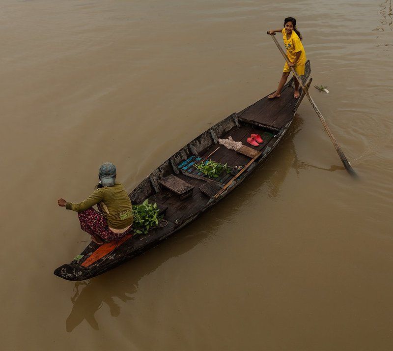 on a boatphoto preview