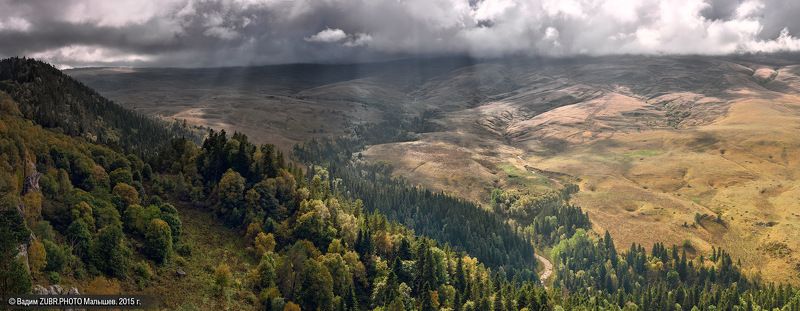 Zubrphoto, Адыгея, Горы, Лаго-наки, Лучи, Облака, Осень, Панорама Дыхание приближающейся осени.photo preview