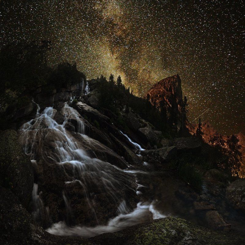 Духи в квадратеphoto preview