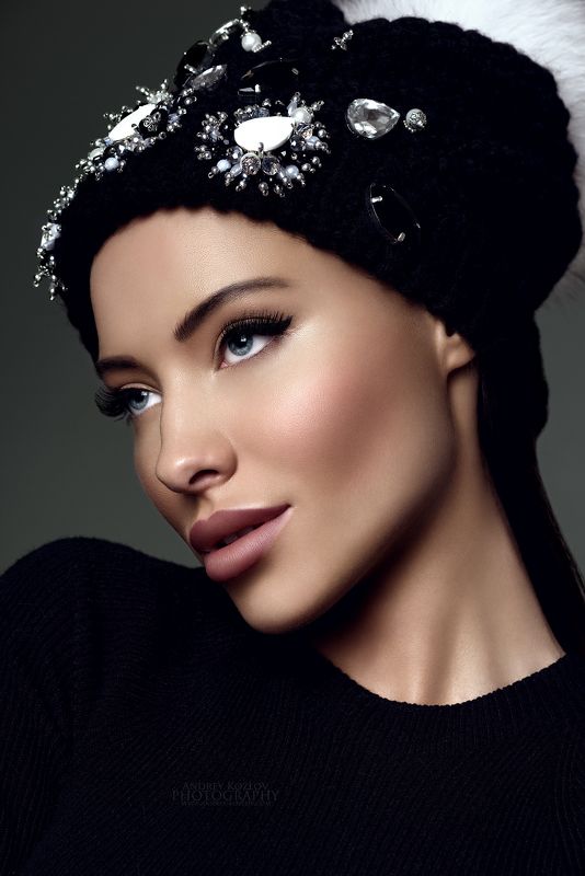 beauty, fashion, girl, glamour, model, portrait, studio Veronicaphoto preview