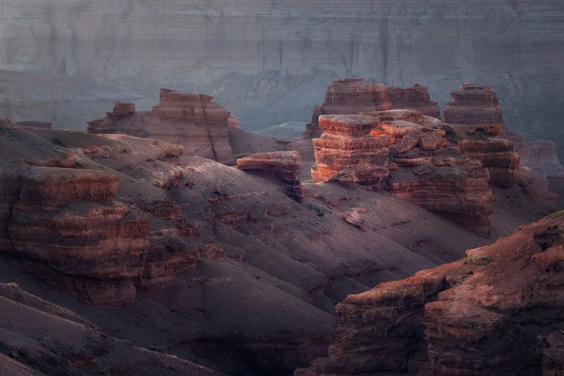 юго-восточный казахстан, северный тянь-шань. чарынский каньон, горы, скалы, свет Казахстан. Чарынский каньонphoto preview