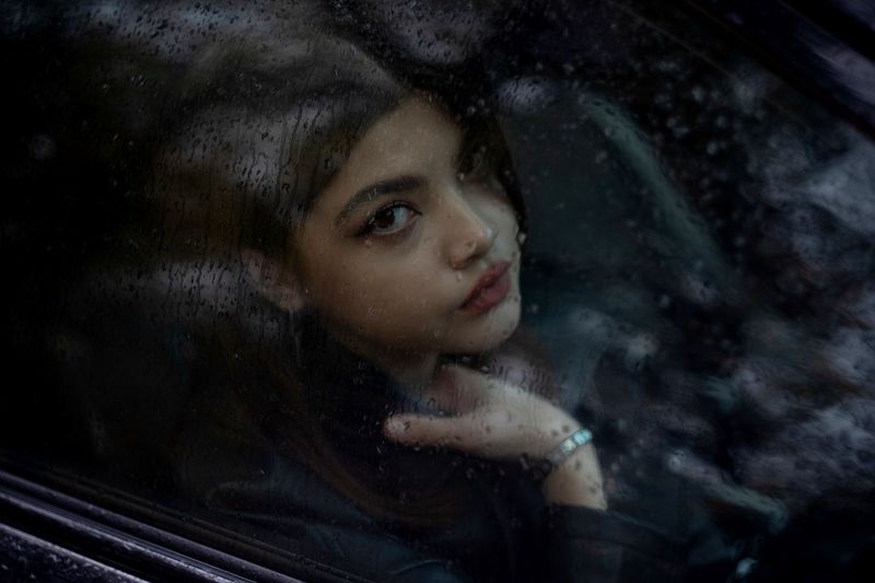 дождь, стекло, окно, отражение, капли, грусть, взгляд, модель, девушка, автомобиль, авто, осень НЕЗНАКОМКАphoto preview