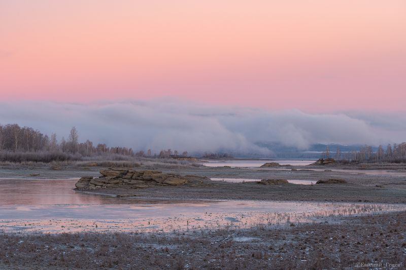 пейзаж, природа, озеро, рассвет, туман, урал Каменная бухтаphoto preview