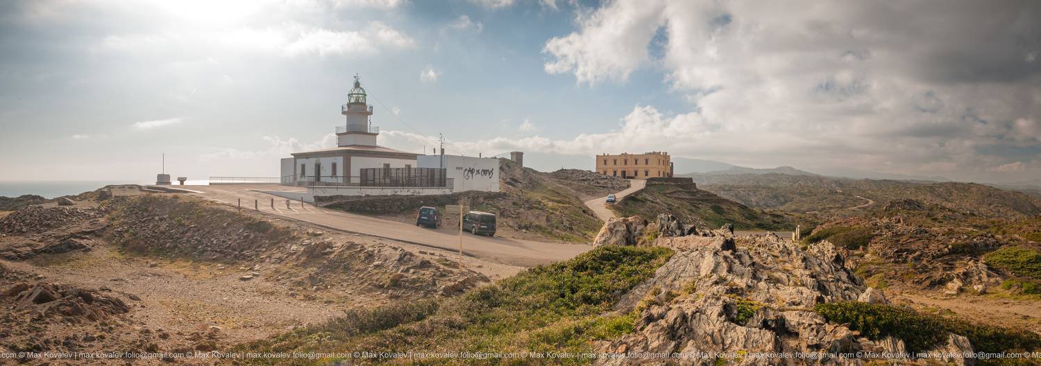 У Испании на краю (2) / At the edge of Spain (2). Автор: Максим Ковалёв Catalonia, Catalunya, Cataluña, Creus cape, Europe, Spain, architecture, beacon, lighthouse, panorama, Европа, Испания, Каталония, Креус мыс, архитектура, маяк, панорама, Максим Ковалёв