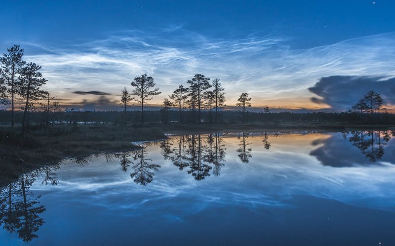 #noctilucentclouds, #nightclouds, #clouds, #cloudscape, #cloudstagram, #nightphotography, #night, #sunsetclouds, #nature_of_estonia, #ilusadeestipaigad, #reflection, #reflecting_perfection, #reflectiongram, #naturephotography, #cloudformations, #nightscap ---photo preview