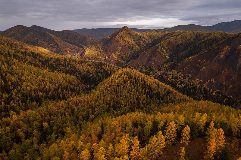 тува, тыва, черского, сибирь, хребет, пейзаж, красиво, осень, горы Осень в предгорьях хребта Черскогоphoto preview