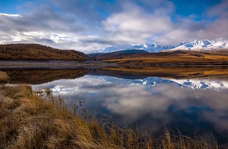 алтай, рассвет, утро, озеро, джангысколь, облака, отражение Геометрия рассветаphoto preview