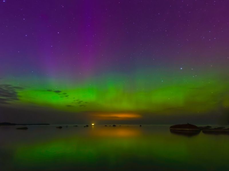 #eesti, #estonia, #estonia_at_night, #virmalised, #aurora, #auroraborealis, #northernlights, #colourfulsky, #greensky, #northernlightsphotos, #nightskychasers, #nightsky, #nightphotography, #visitestonia, #aurorahunting, #earthpix, #beautifuldestinations, ---photo preview