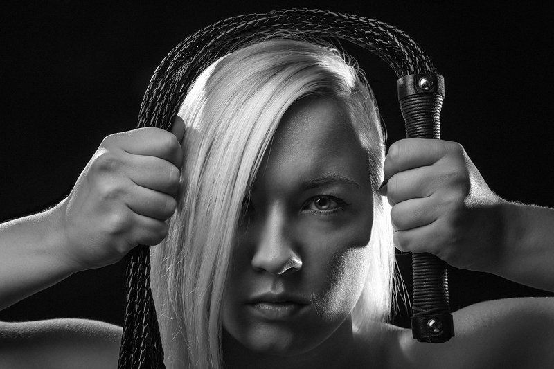 По мотивам \