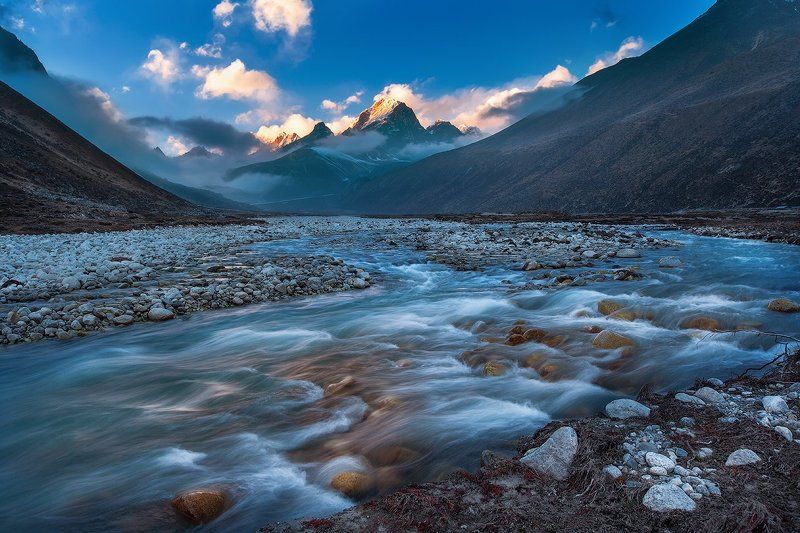 #непал #гималаи #горы #небо #облака #река #озеро #вечер #закат #nepal #himalayas #mountains #sky #clouds #river #lake #evening #sunset The Majesty of the mountainsphoto preview