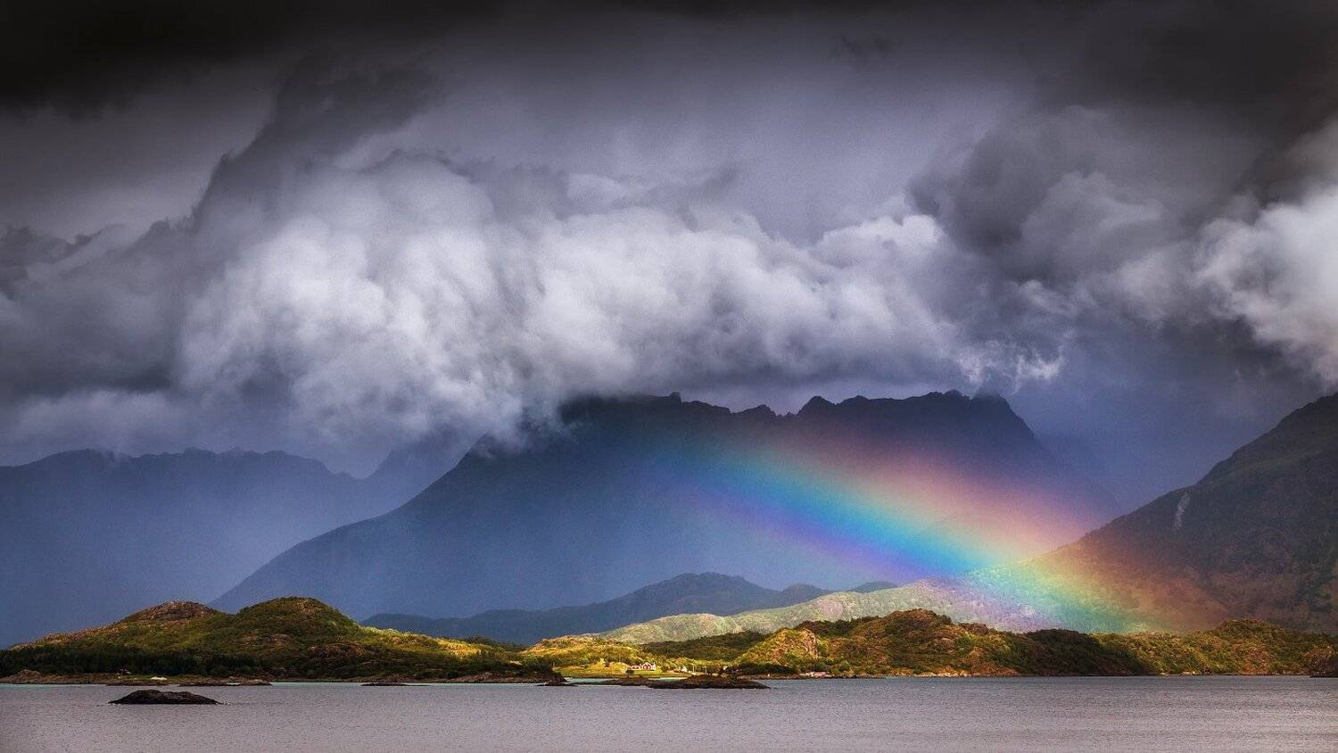 Северная радуга. Автор: Евгений Матюшенков лофотены, норвегия, август, лето, Евгений Матюшенков