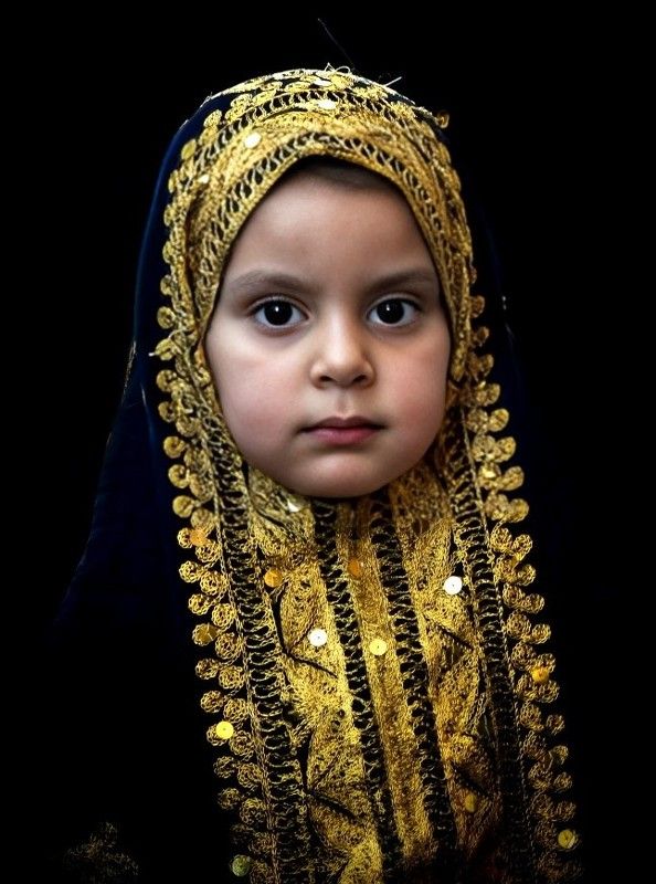 Hello, smile pleasephoto preview