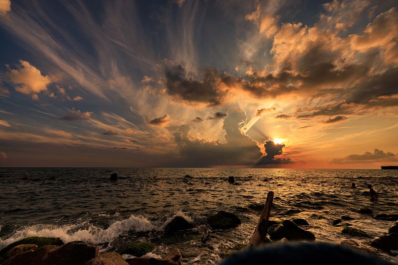 #море #закат #шторм #природа #сочи #краски #волны Осенний закат, Сочиphoto preview