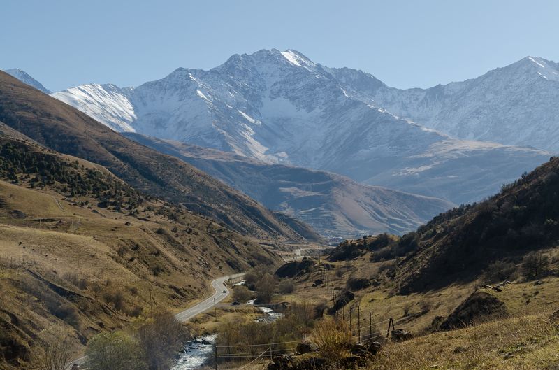 В горах фото превью