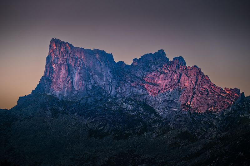 Гора Птица на закате. Ергакиphoto preview