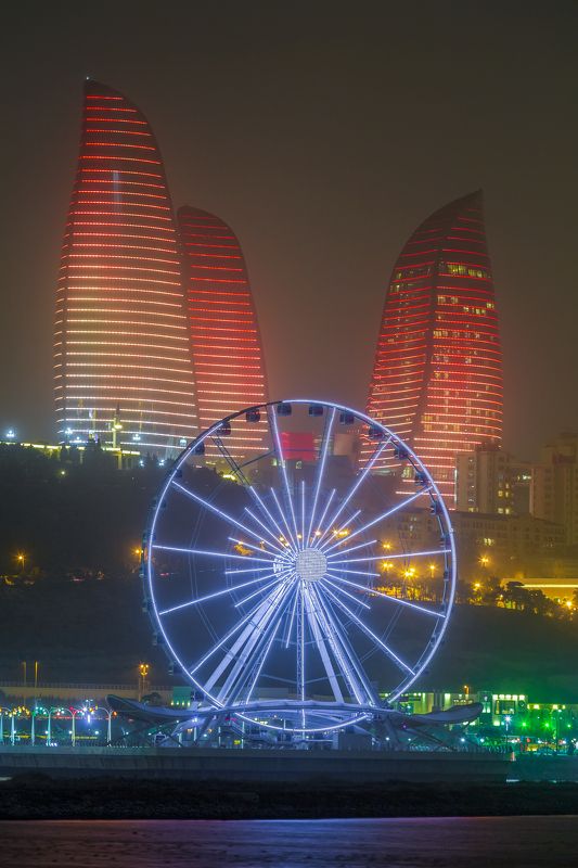 Колесо и башниphoto preview