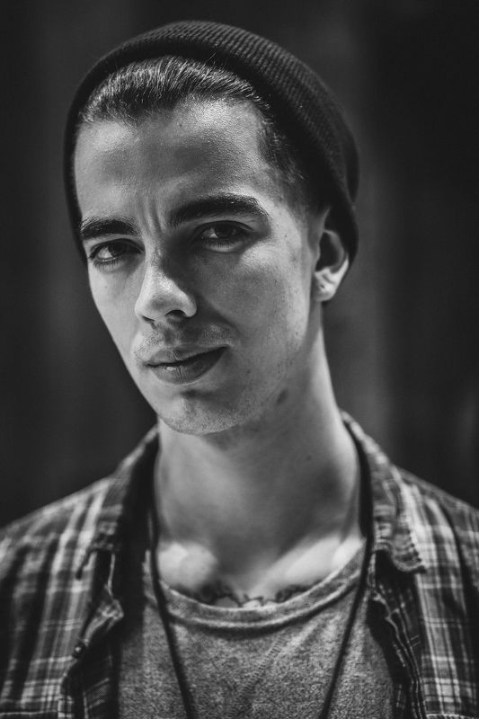 portrait,moscow,russia,bw,портрет,москва,россия,мужскойпортрет,модель,model photo preview