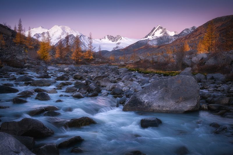 алтай, горный алтай, пейзажи алтая, кош-агачский район, горная река, золотая осень, горы, осенний алтай, горная тайга Пробуждение Талдурыphoto preview