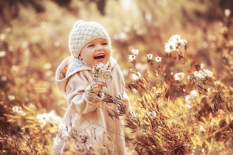 Смешинкаphoto preview