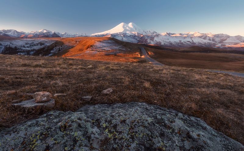 эльбрус, джилы-су С добрым утром Эльбрусphoto preview