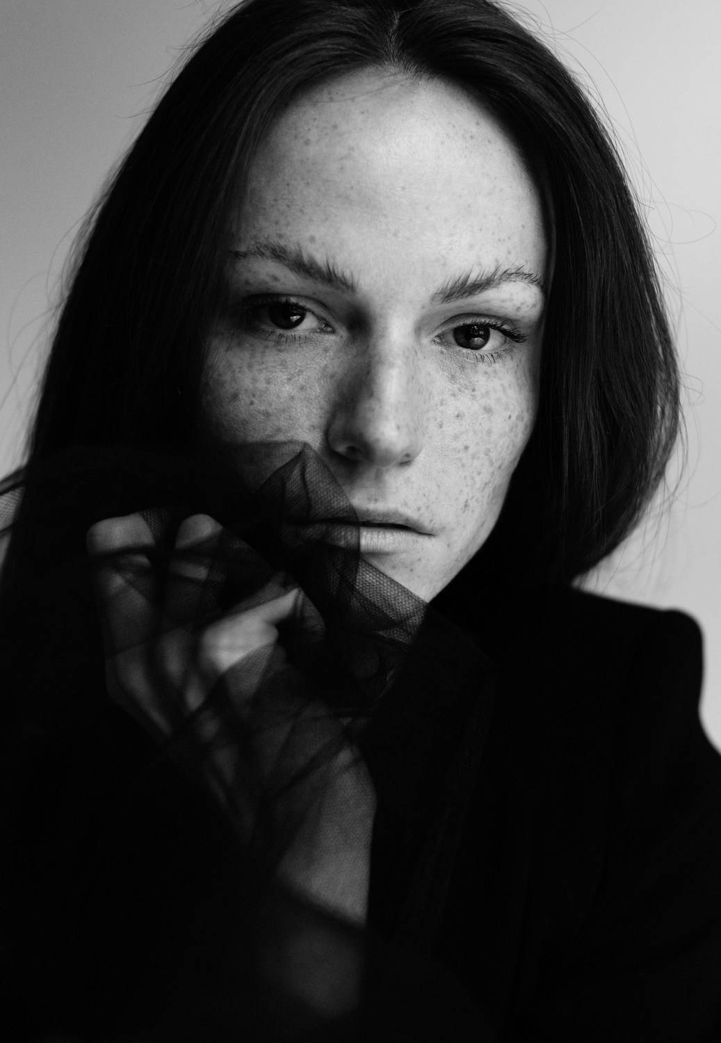 Jelena. Автор: Кармаков Матвей портрет, портретная фотография, женский портрет, естественный свет, фотосессия, чб, девушка, естественность, Кармаков Матвей