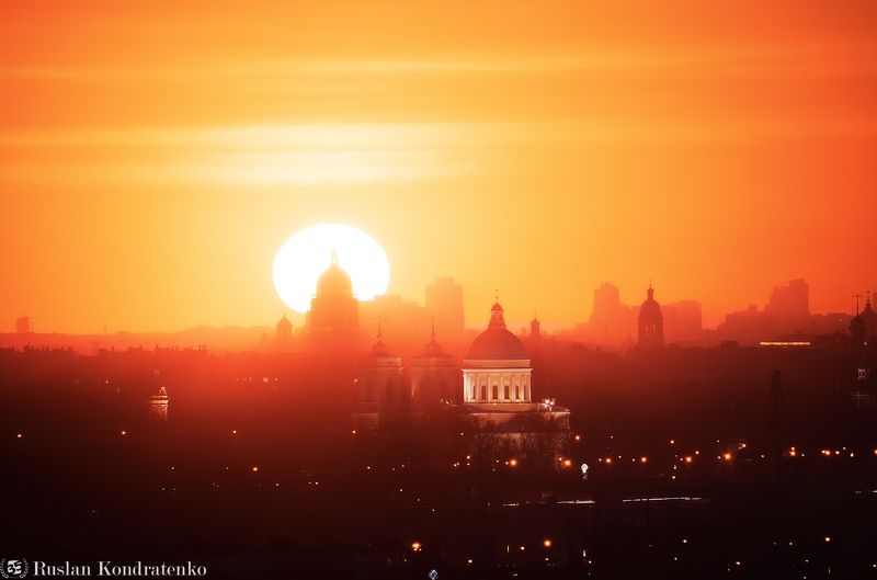 санкт-петербург, исаакиевский собор, александро-невская лавра, закат, рассвет, прострел, time blending, композитная фотография Исаакиевский собор и Александро-Невская лавраphoto preview