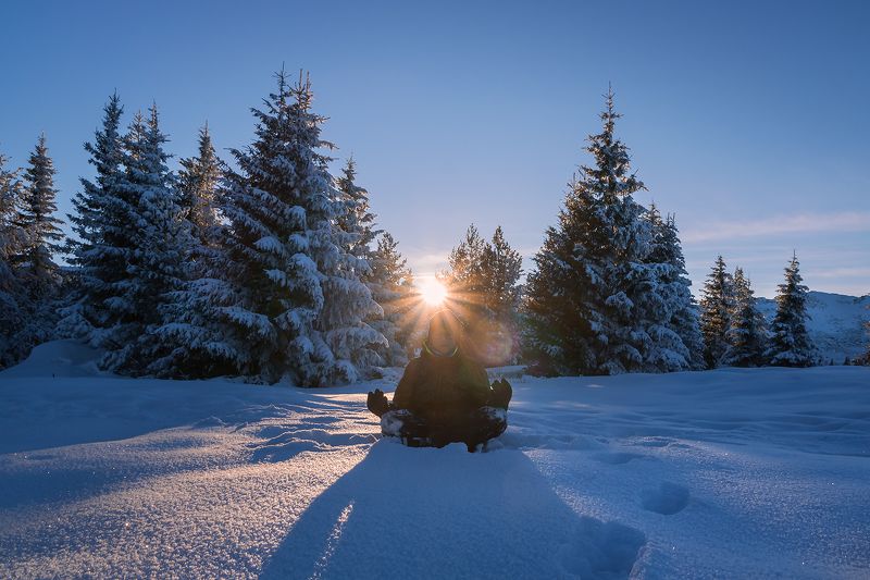 landscape, mountain, winter, snow, child, boy, meditation, yoga, zen, mood Winter zen moodphoto preview
