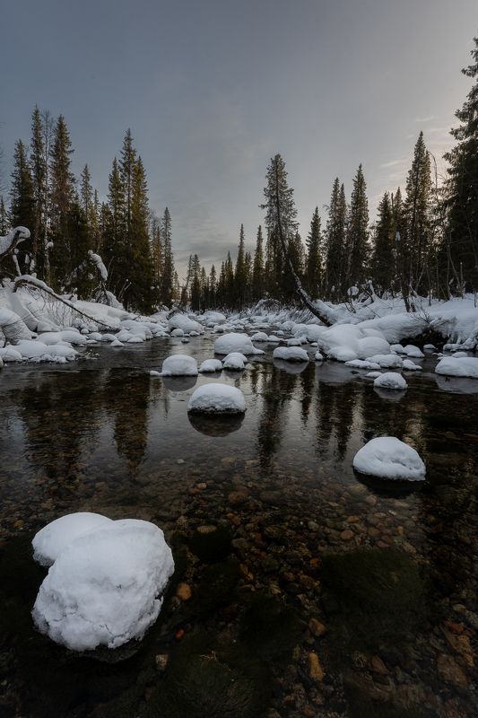 river Step to the riverphoto preview