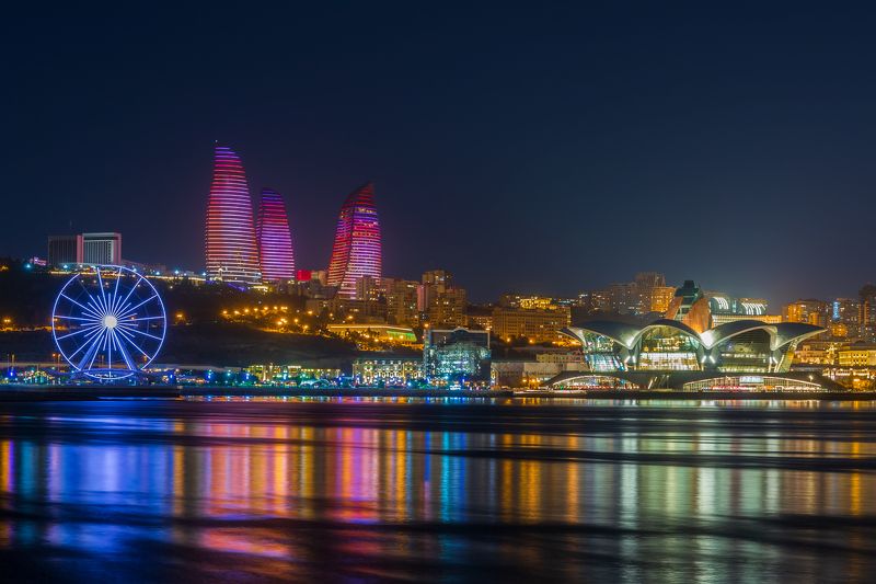 Вечерний Бакуphoto preview