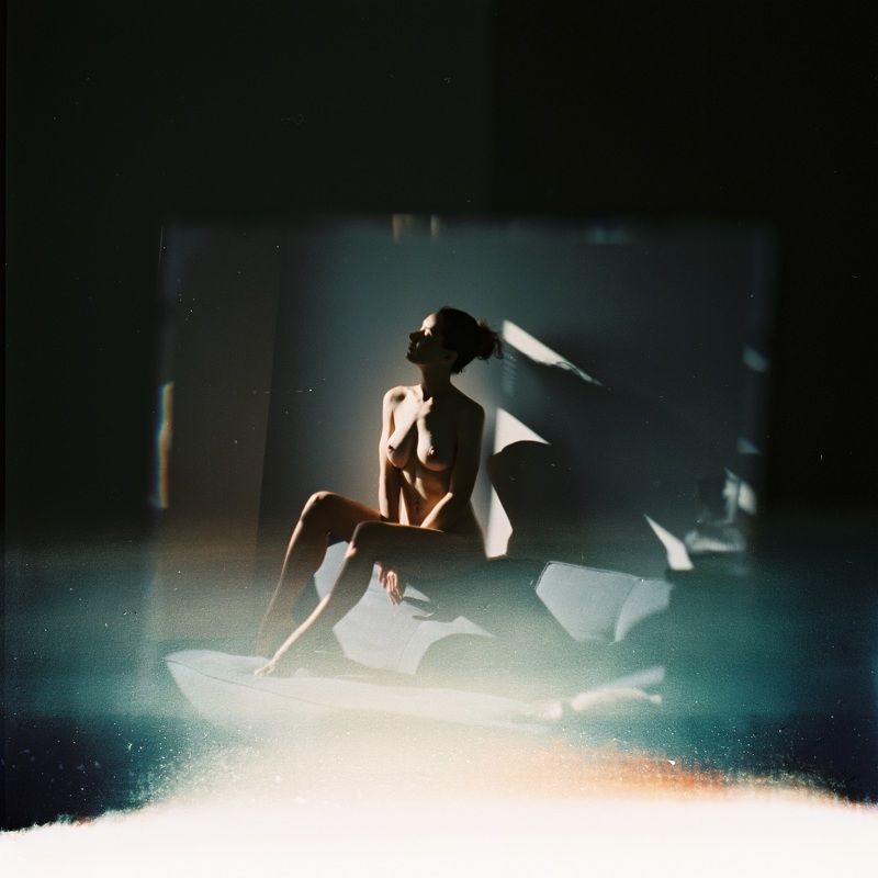 art, nude, naked, gorgeous, woman, female, skin, model, sensual, sensuality, beautiful, body, film, medium, format, grain, scan, fuji, bronica, vintage, * * * фото превью
