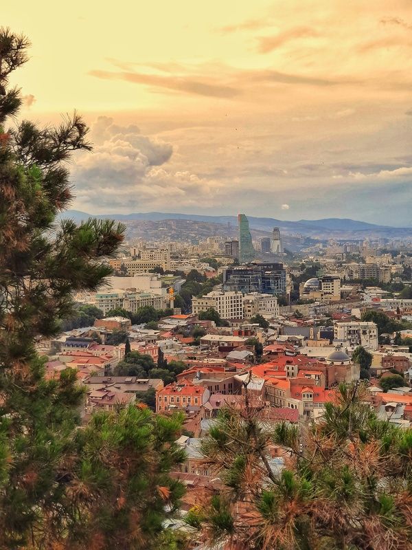 мобильное фото Смотровая площадка .Тбилиси.photo preview