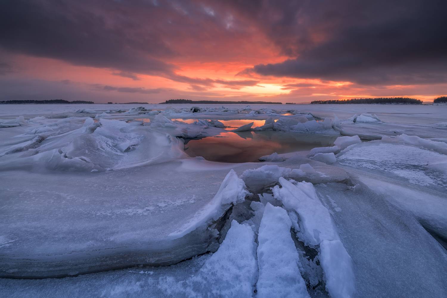 Ноябрьские льды Белого.... Автор: Максим Евдокимов , Максим Евдокимов