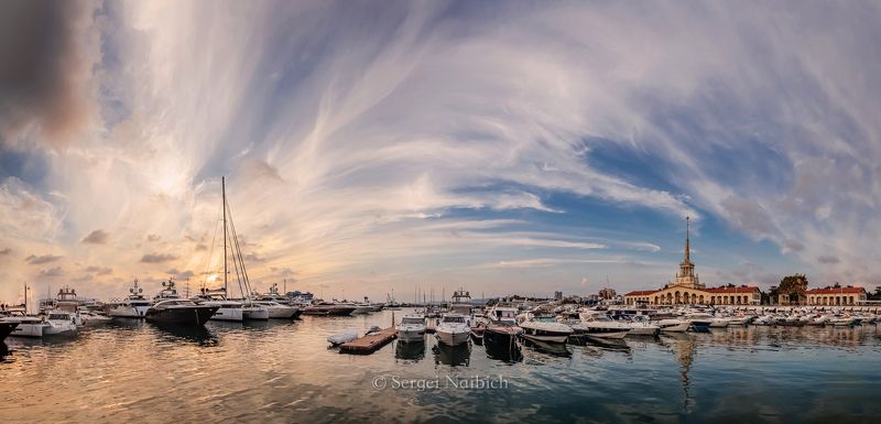 #море #закат #вокзал #город #сочи #яхты #морпорт Морской порт, Сочи.photo preview