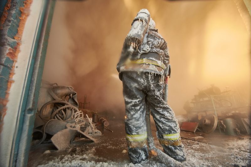 огонь, пожарные, emergency, help, save, мчс, fire, firefighter, rescue, rescuers, спасатели, дым, работа, brave photo preview