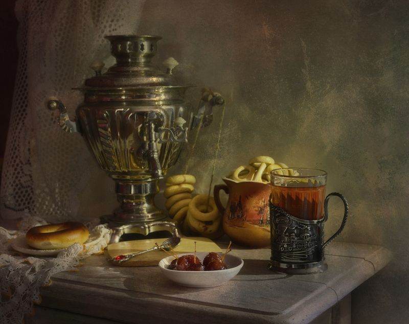 самовар,чай,ранетки,сушки,свет ***photo preview